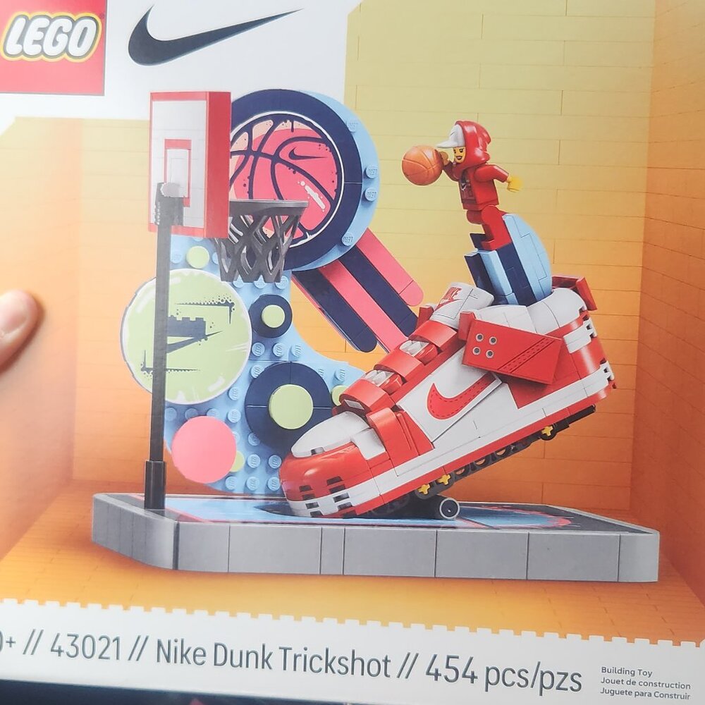Lego Nike Dunk Trickshpt